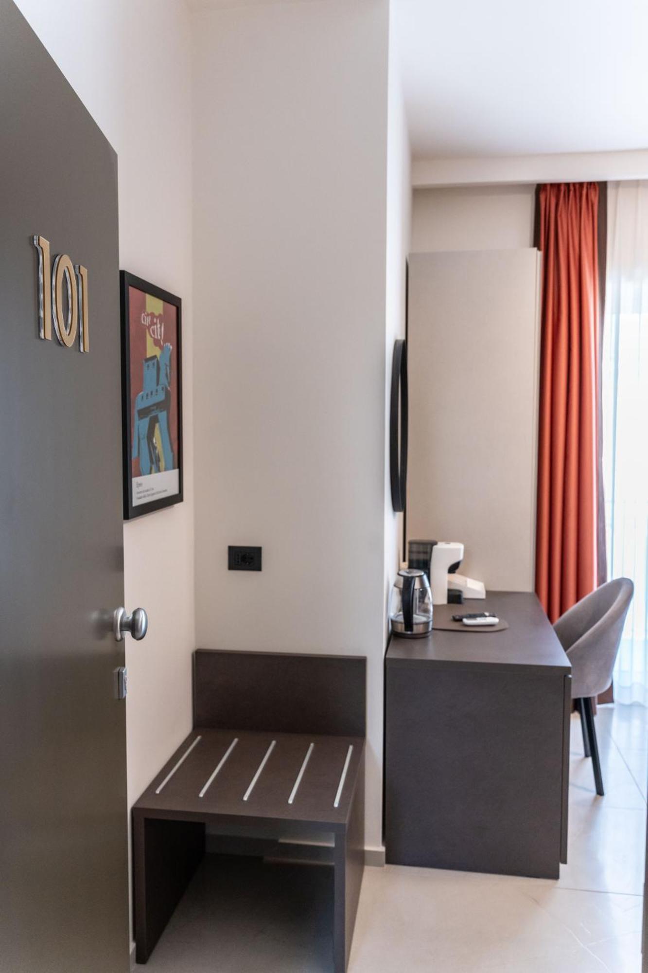 Ambrosia Room & Apartment Rossano Exterior photo